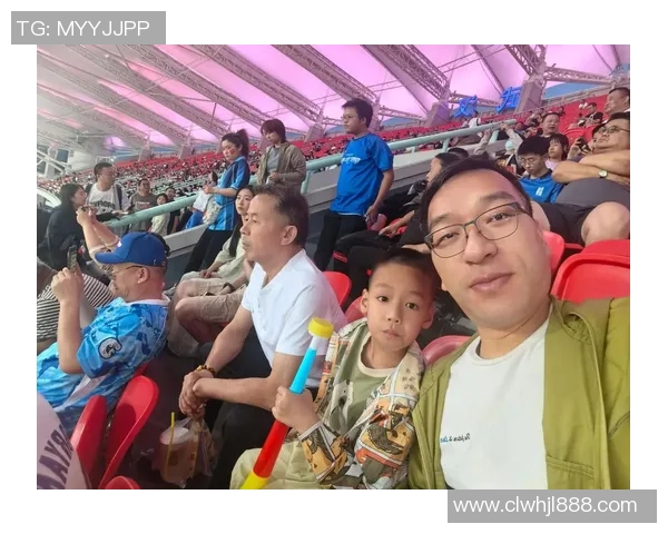 无数次跌倒后滑上亚洲之巅！11岁“小孩姐”自由式轮滑夺双金