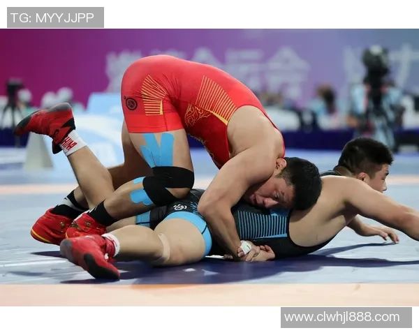 热血破茧！李培隆带伤作战闻名全运会摔跤之巅